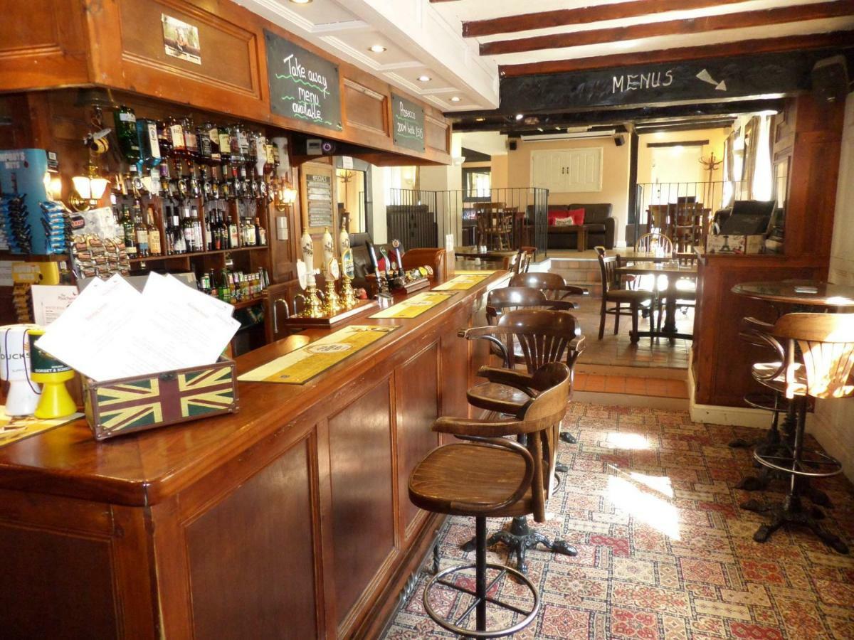 The Poachers Inn Piddletrenthide Kültér fotó